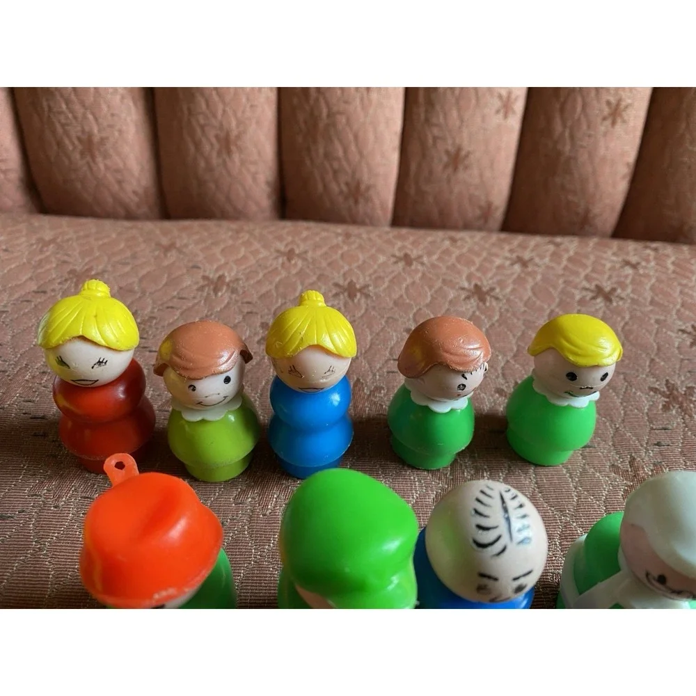 Fisher Price Little People Vehicles 11 Lot Taxi Mail toy car people figures s38